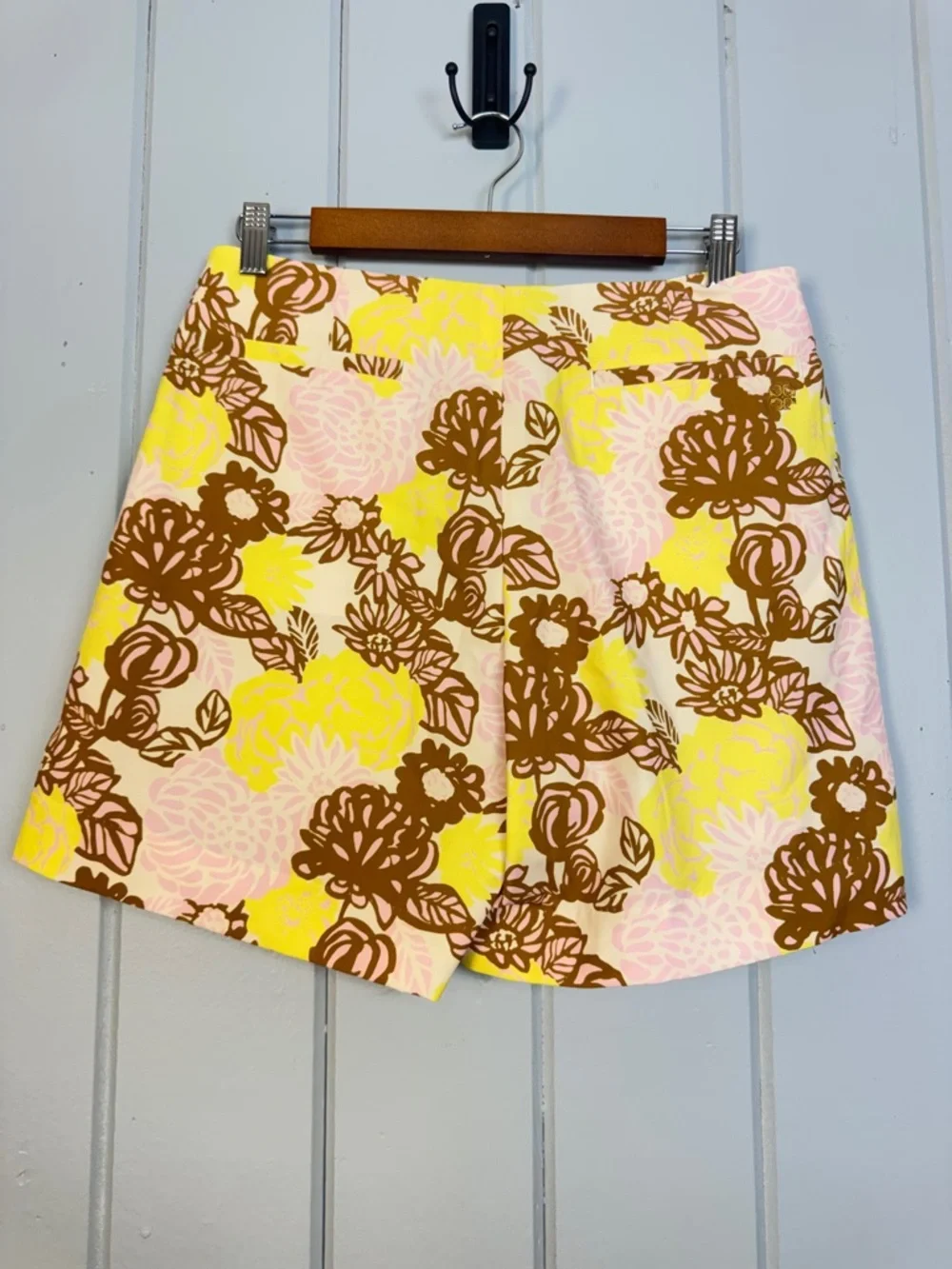Tory Burch Tory Sport Printed Ruffle Golf Skort in French Crème Bouquet Pink